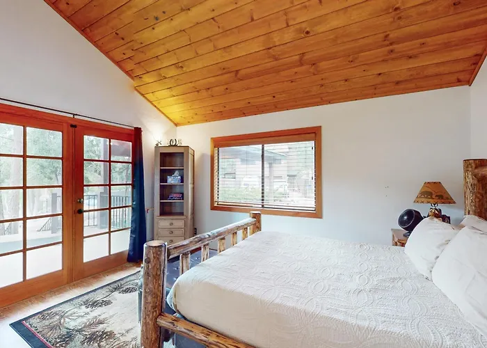 Rainbow Retreat Holiday home