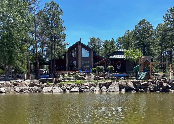 Holiday home Rainbow Retreat *