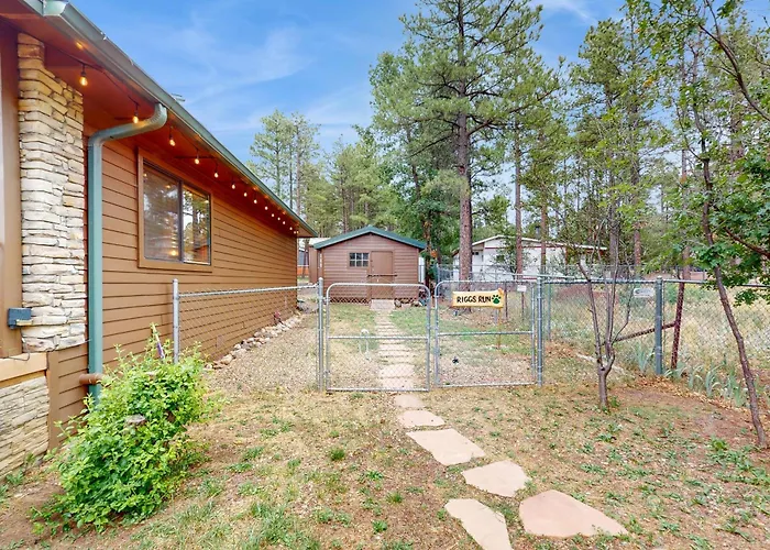 Rainbow Retreat Holiday home